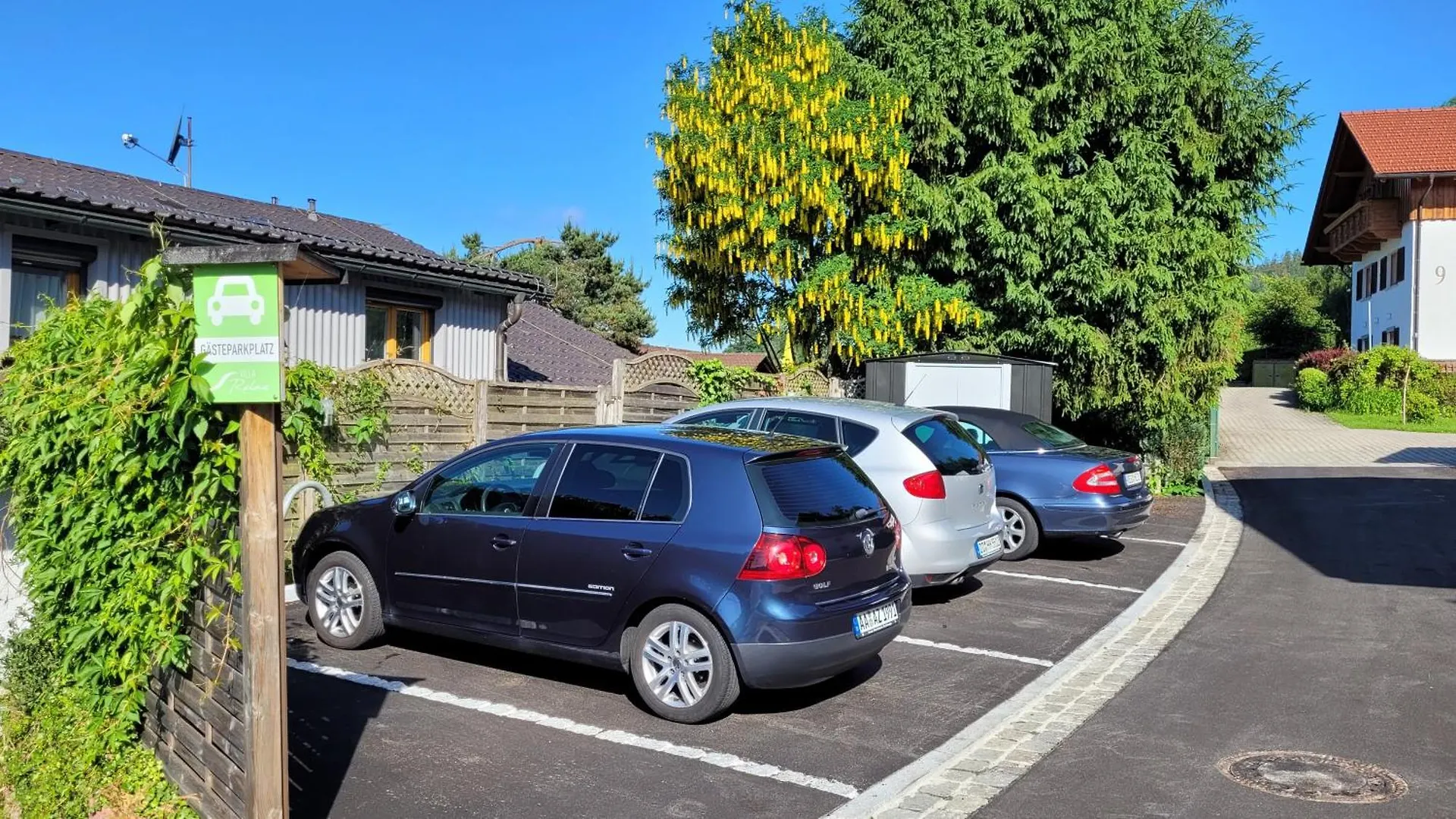 Villa Relax - Ferienwohnungen & Hallenbad & Relaxgarten Bodenmais Apartman