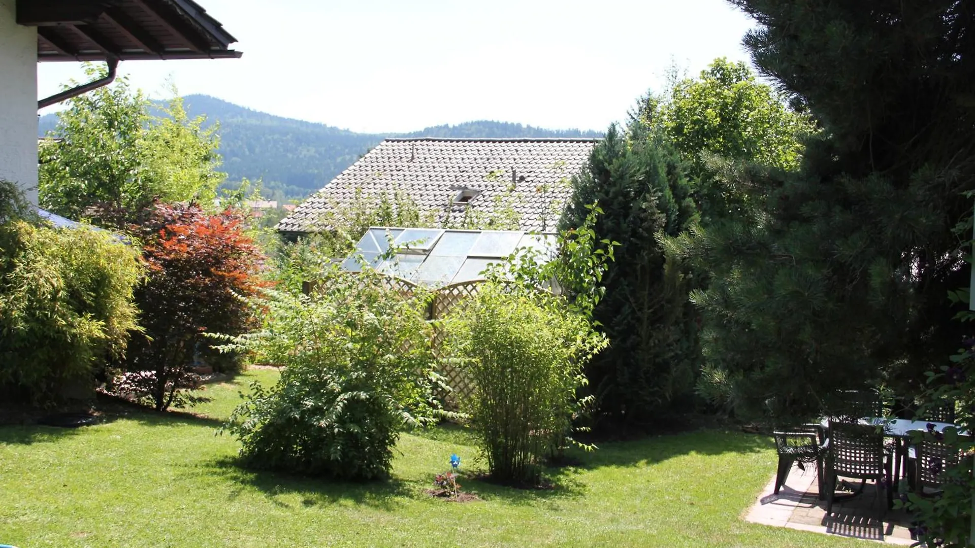 Villa Relax - Ferienwohnungen & Hallenbad & Relaxgarten Bodenmais Németország